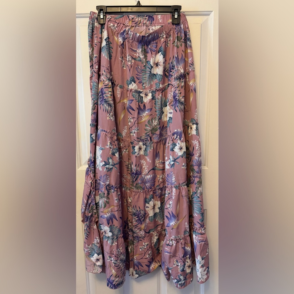 Floral Pink High-Low Skirt - Picture 3 of 3